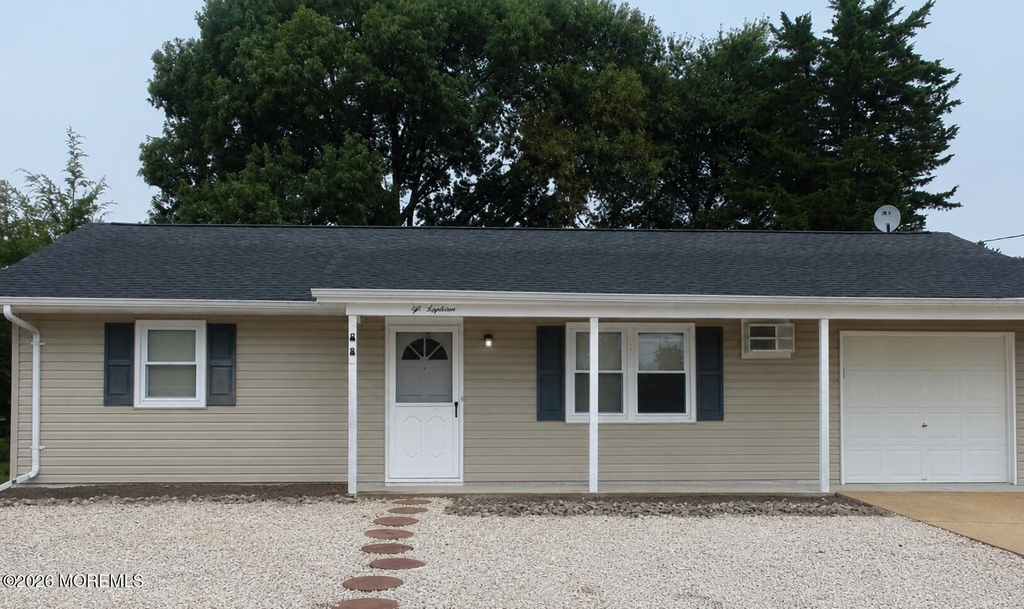 218 Conifer Drive - Photo 0