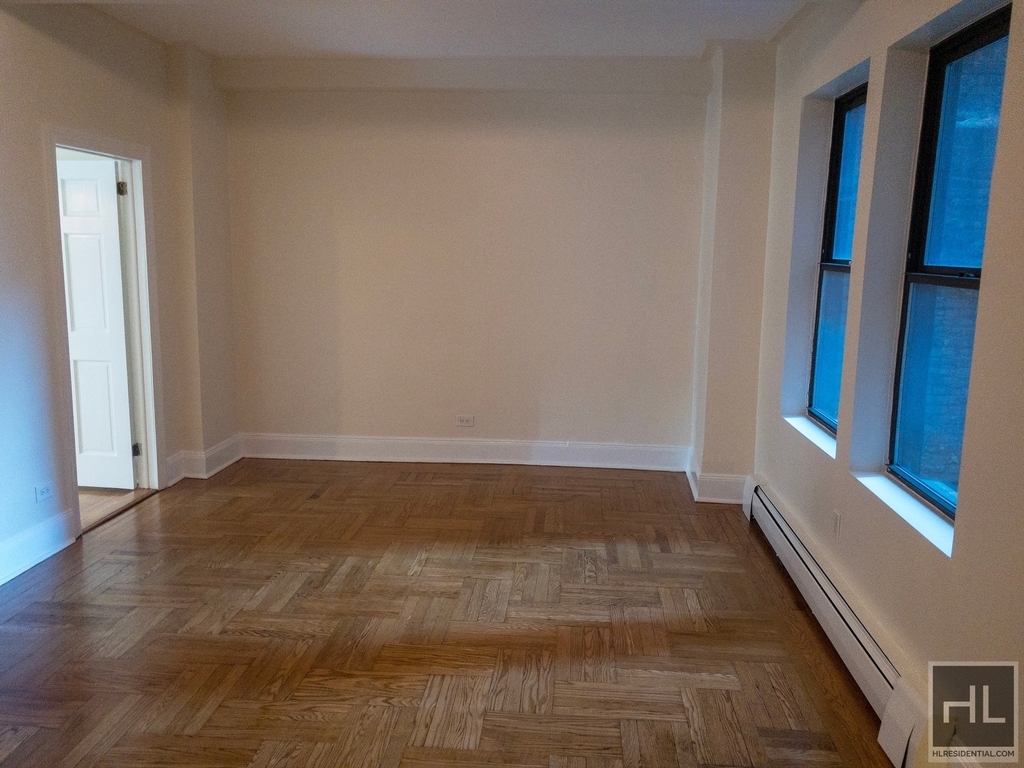 West 79 Street - Photo 2