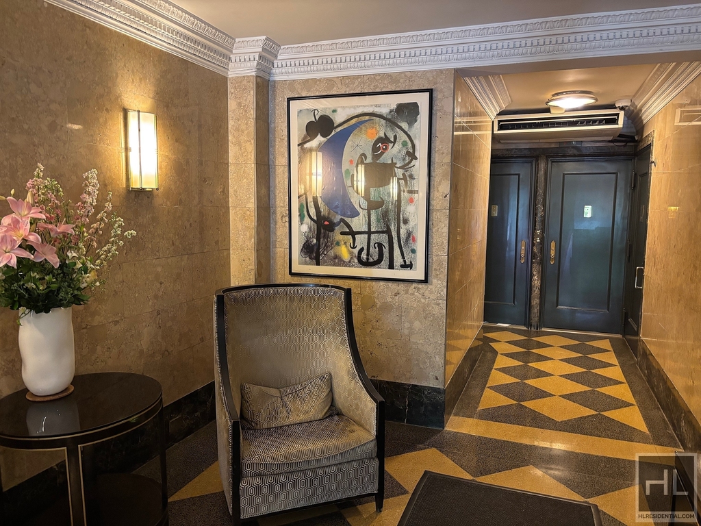 West 79 Street - Photo 4