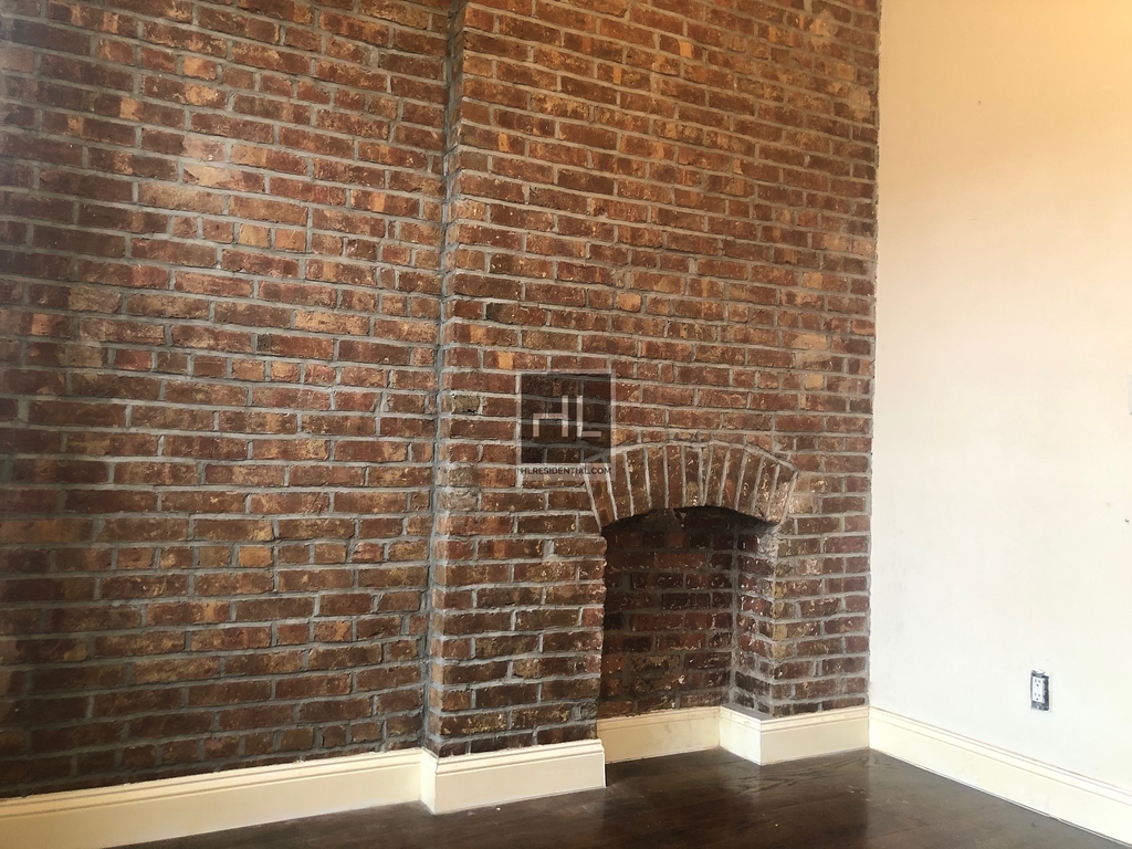 West 103 Street - Photo 3