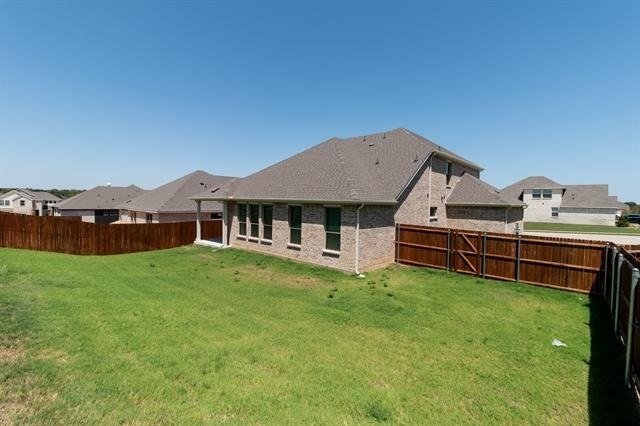 507 Reatta Drive - Photo 38
