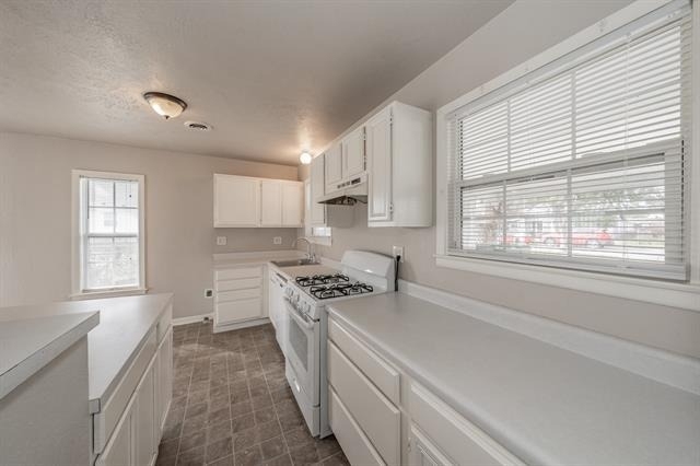 5805 Aton Avenue - Photo 11