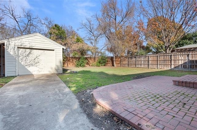 4131 Saranac Drive - Photo 20