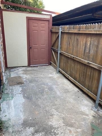 1819 E Grauwyler Road - Photo 12