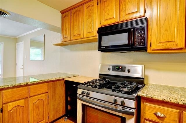 1110 Wade Hampton Street - Photo 10