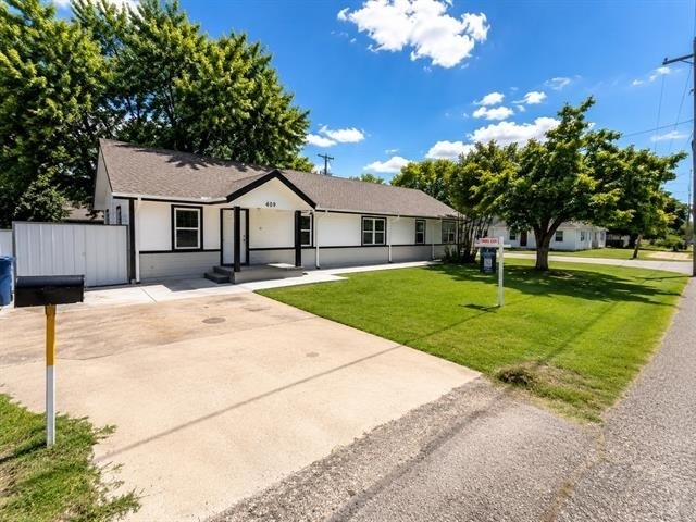 409 Jefferson Avenue - Photo 3