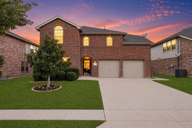 9121 Liberty Crossing Drive - Photo 0