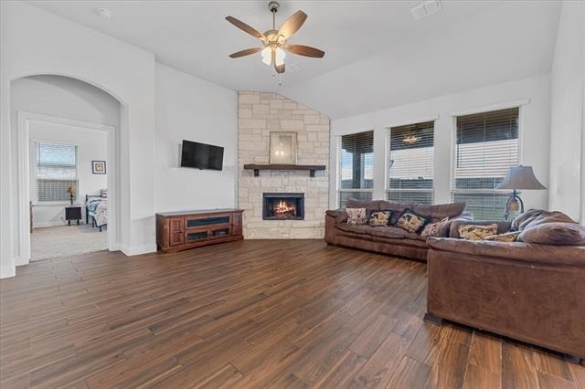 2760 Richard Street - Photo 2