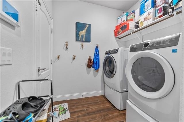 2760 Richard Street - Photo 32