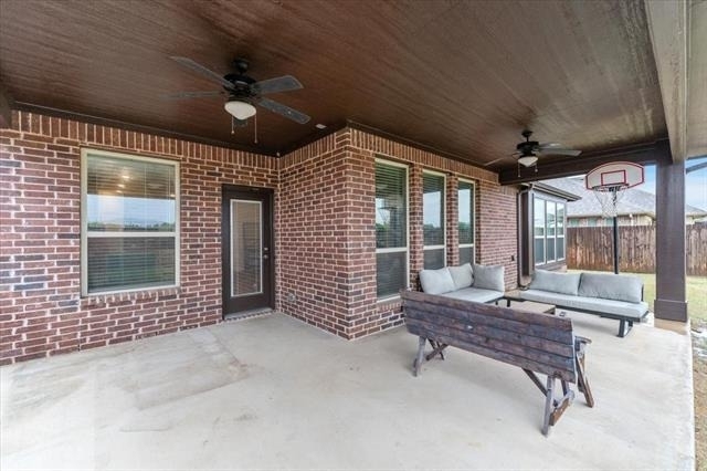 2760 Richard Street - Photo 34