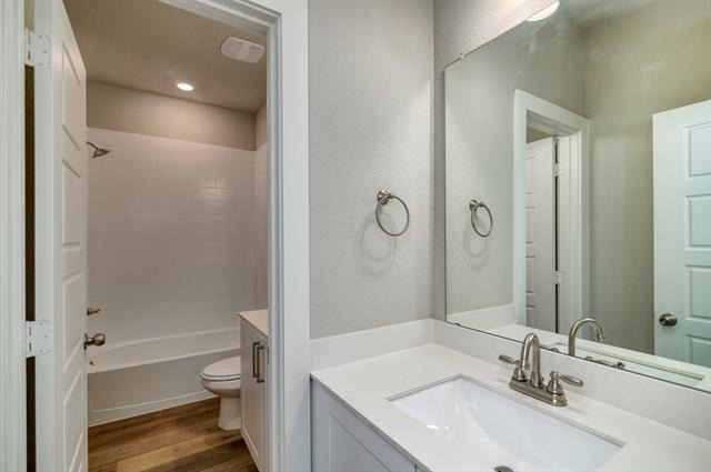 711 Harvest Moon Drive - Photo 13