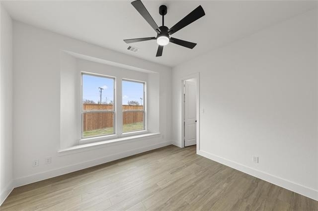 1320 Villanova Lane - Photo 3