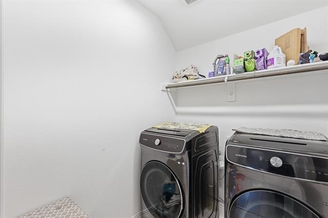 1728 Pegasus Drive - Photo 15