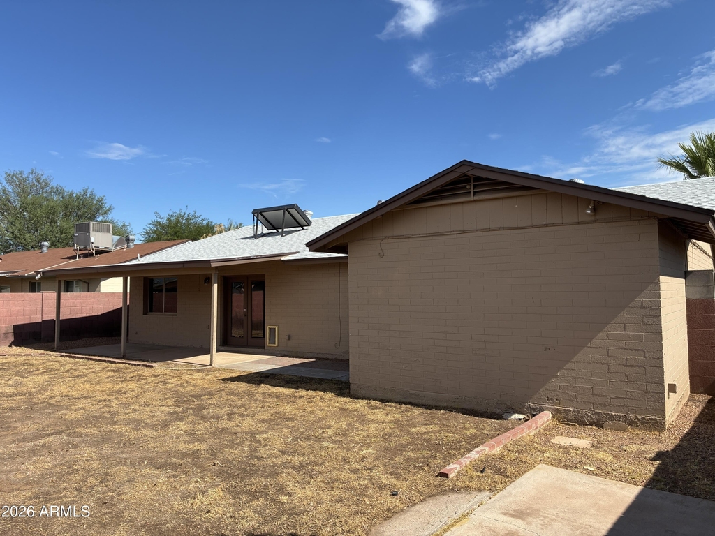 602 W Wickieup Lane - Photo 34