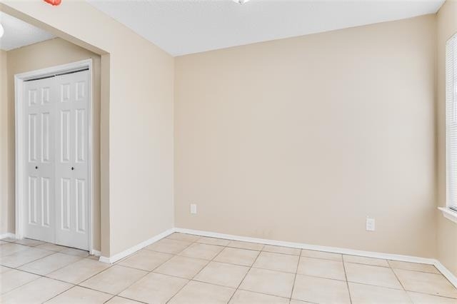 1044 Southmoor Drive - Photo 7