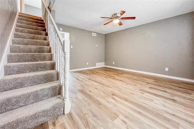 1044 Southmoor Drive - Photo 3