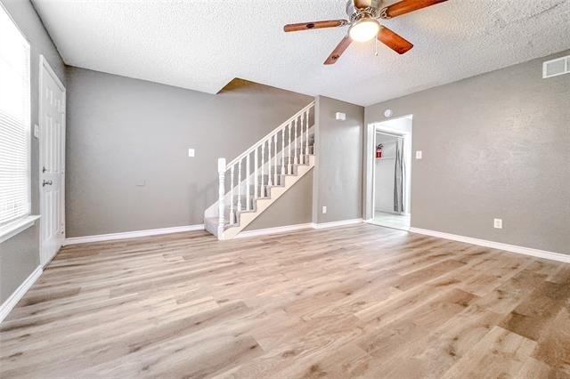 1044 Southmoor Drive - Photo 5