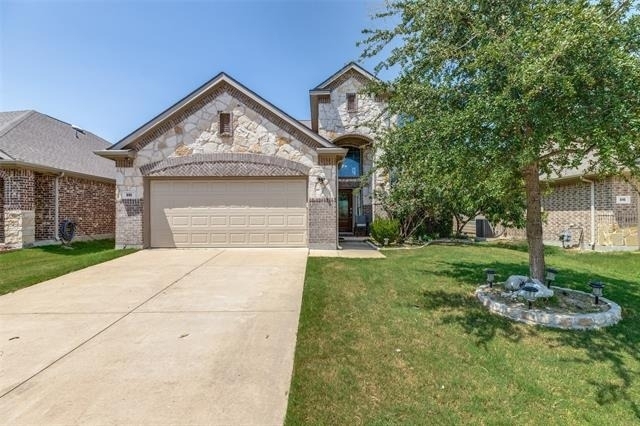 818 Blackhawk Drive - Photo 0