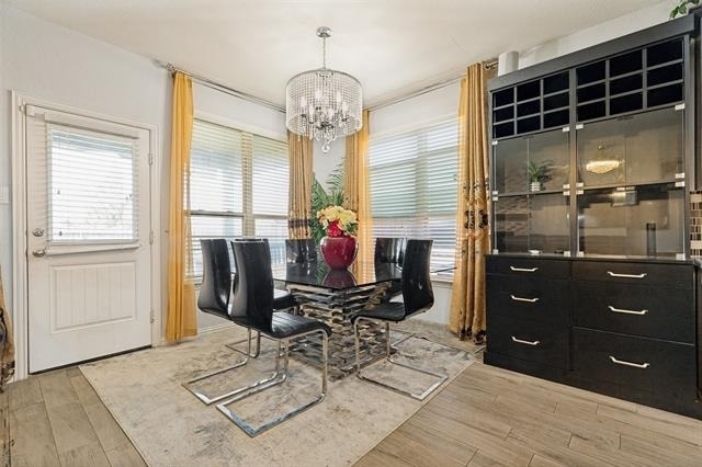 818 Blackhawk Drive - Photo 11