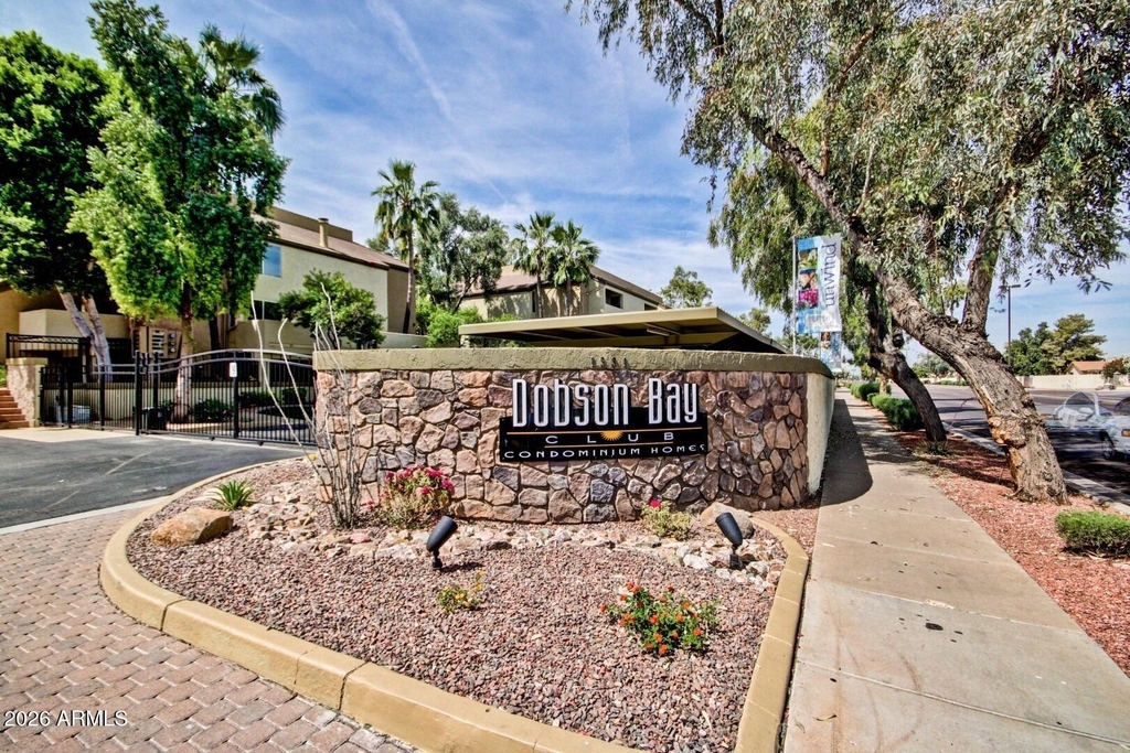1331 W Baseline Road - Photo 48