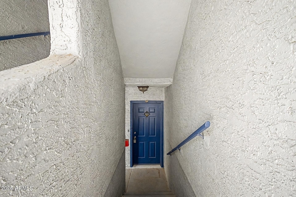 1331 W Baseline Road - Photo 3