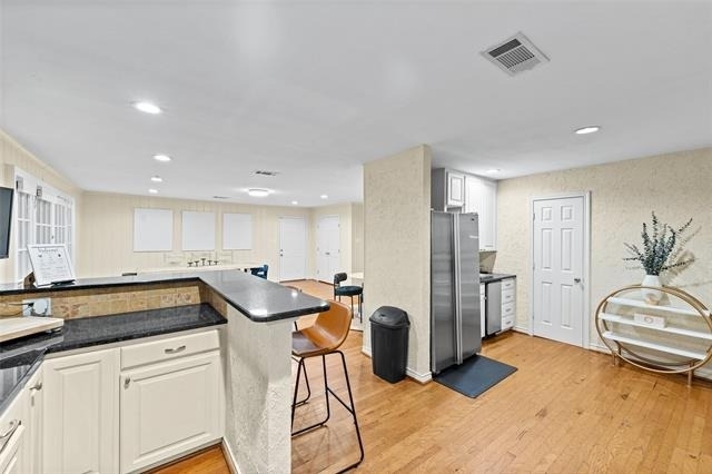 6806 Royal Lane - Photo 12