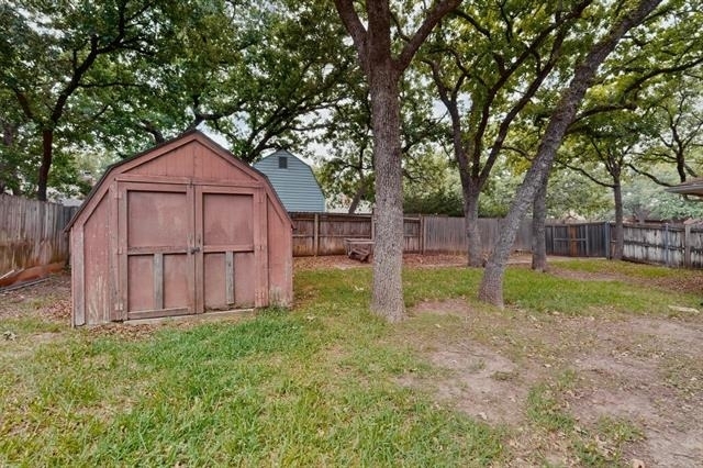 7517 Crosstimbers Lane - Photo 29