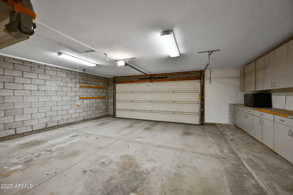 324 W Willow Avenue - Photo 28