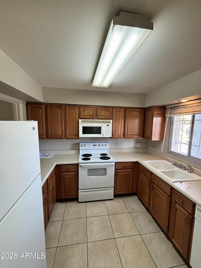 131 N Higley Road - Photo 4