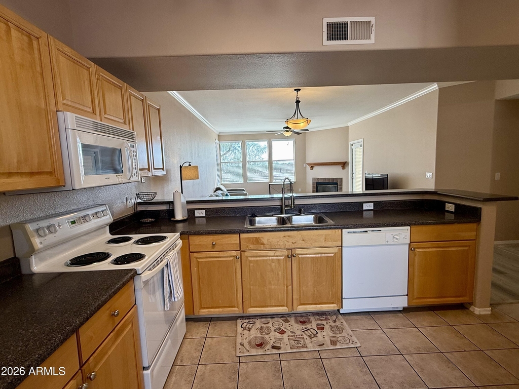 19777 N 76th Street - Photo 12