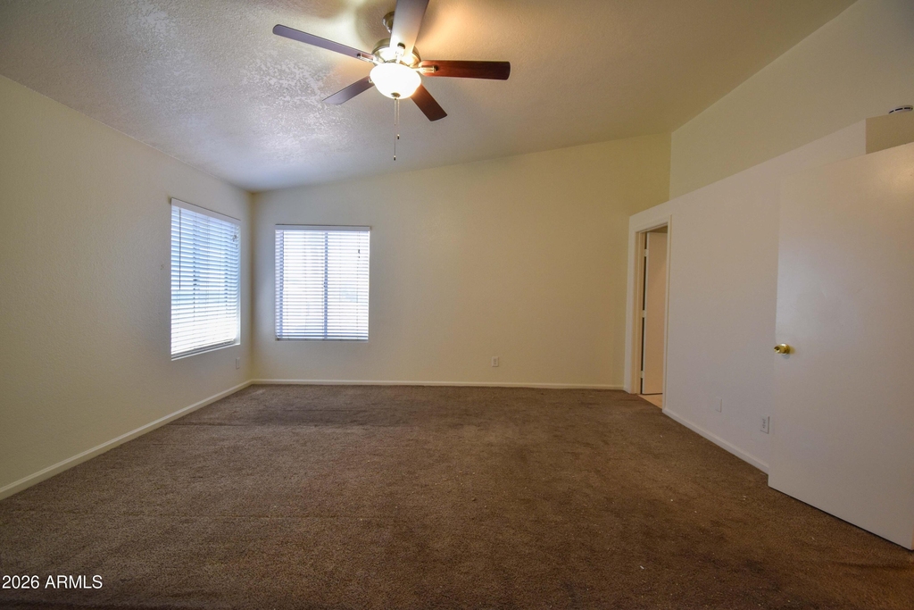 5570 W Becker Lane - Photo 19