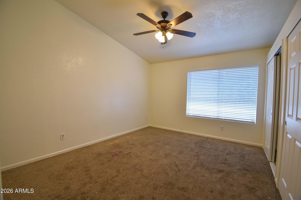 5570 W Becker Lane - Photo 25