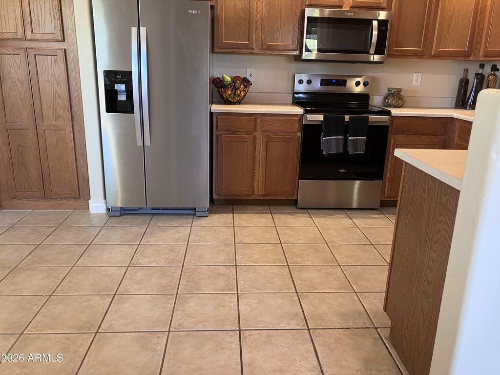 16801 N 94th Street - Photo 9