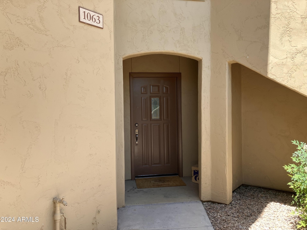 16801 N 94th Street - Photo 5