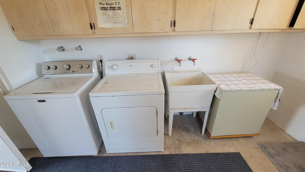 10715 W Tropicana Circle - Photo 25