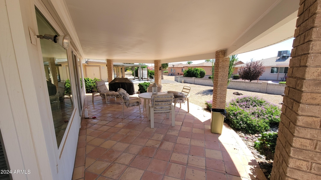 10715 W Tropicana Circle - Photo 5