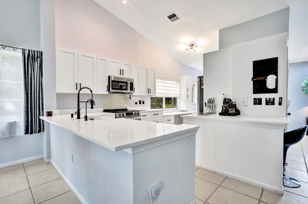 7669 Springwater Place - Photo 36