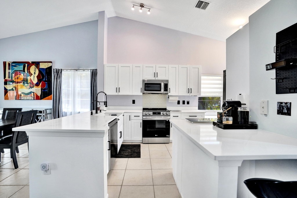 7669 Springwater Place - Photo 38