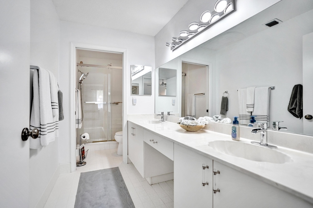 7669 Springwater Place - Photo 54
