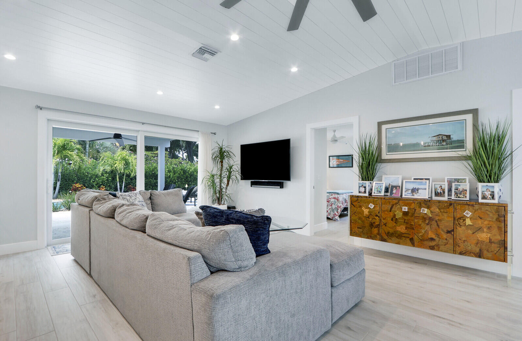 27 Willow Road - Photo 8