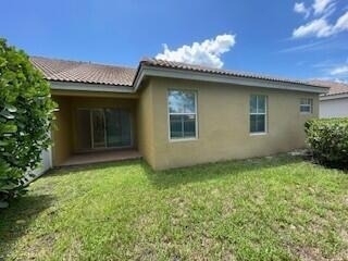 1630 Zenith Way - Photo 3