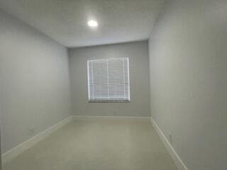 1630 Zenith Way - Photo 4