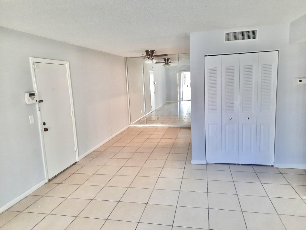 1500 N Congress Avenue - Photo 2
