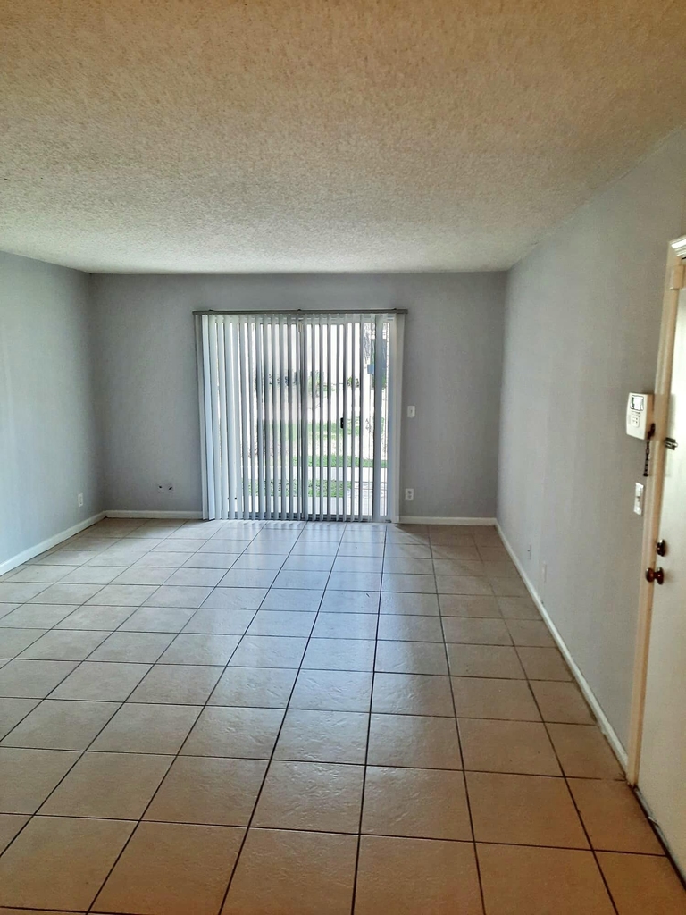 1500 N Congress Avenue - Photo 3