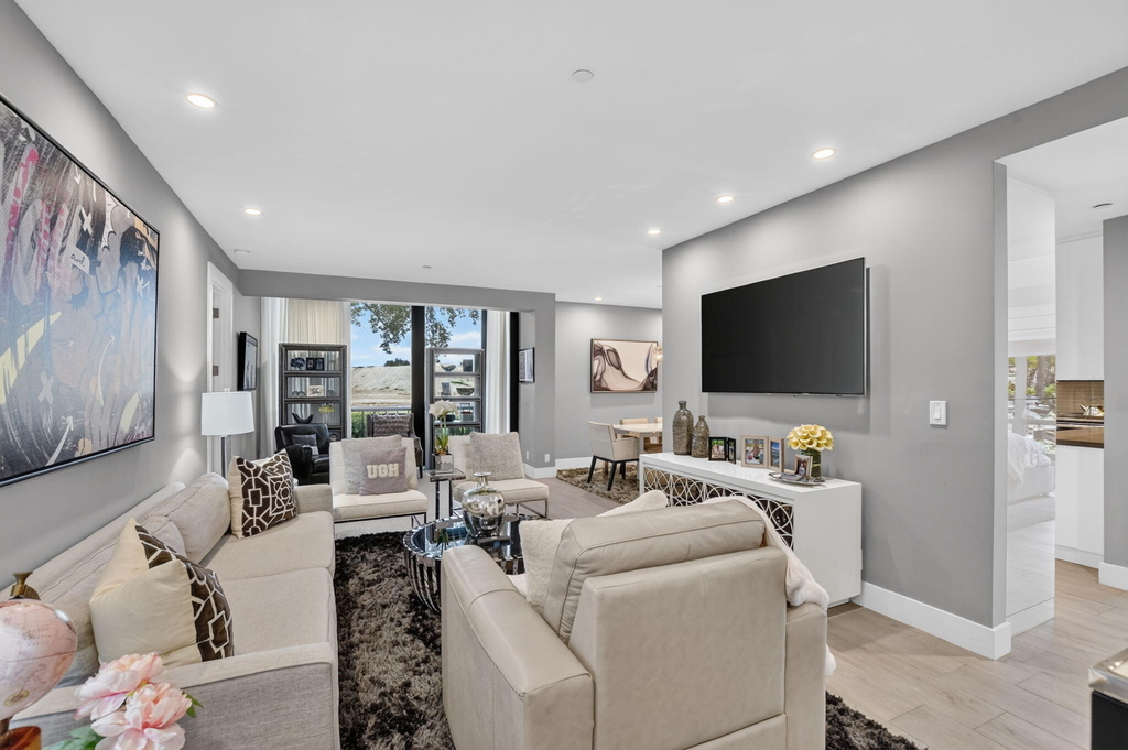 7847 Lakeside Boulevard - Photo 1