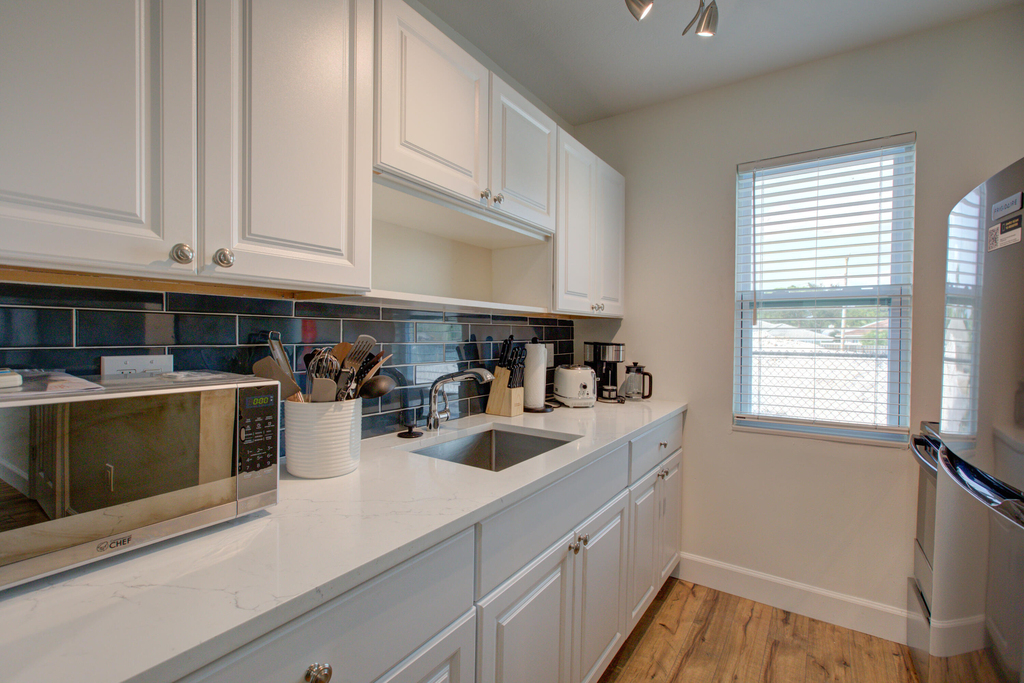 475 Seabrook Road - Photo 14