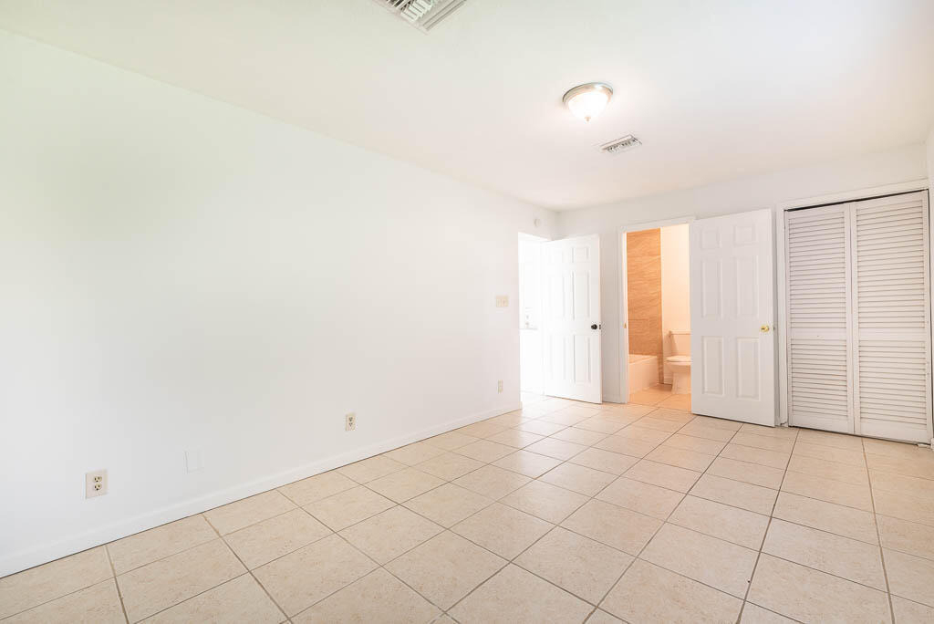 314 E Gateway Boulevard - Photo 21