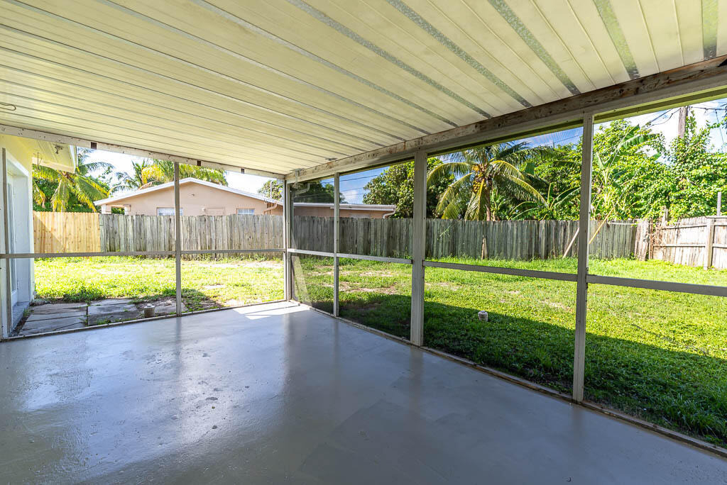 314 E Gateway Boulevard - Photo 12