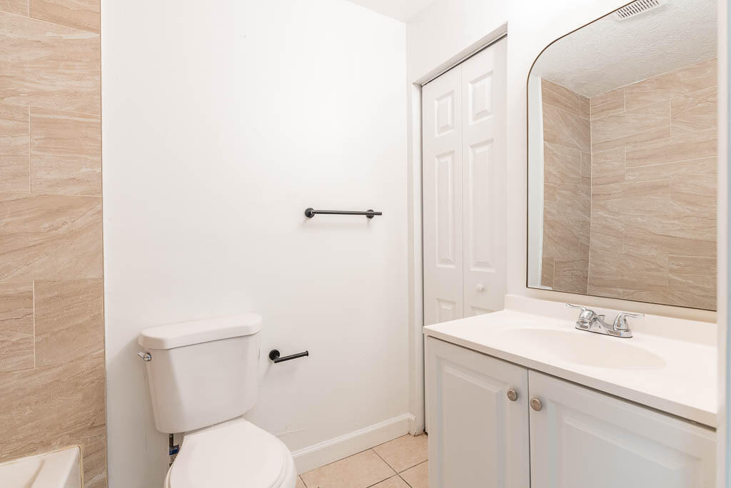314 E Gateway Boulevard - Photo 20