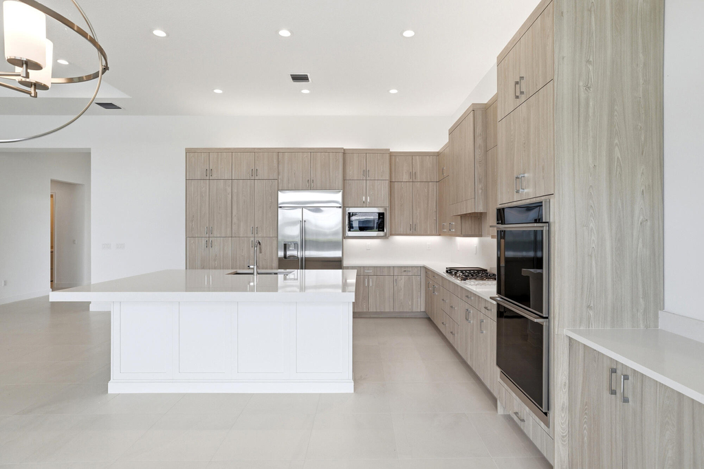 9008 Corsican Finch Court - Photo 7